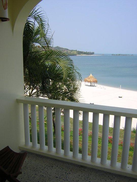 Turquoise Bay Dive & Beach Resort Juticalpa  Exterior photo