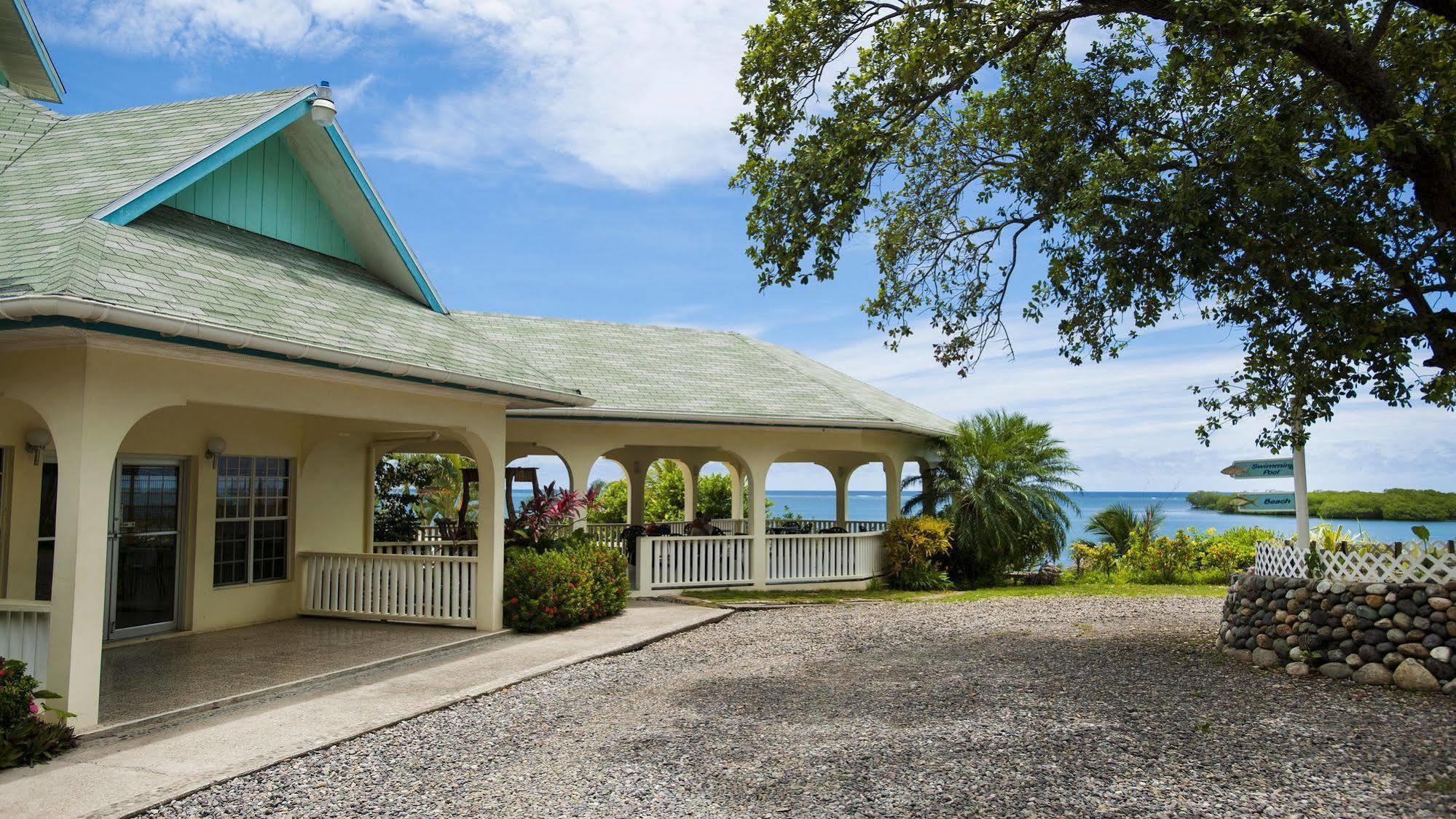 Turquoise Bay Dive & Beach Resort Juticalpa  Exterior photo